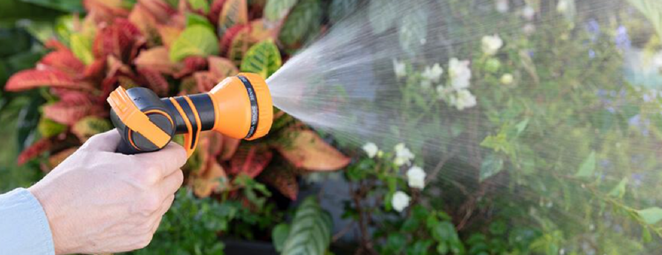 How to Clean a Deck in the Winter with Power Washing