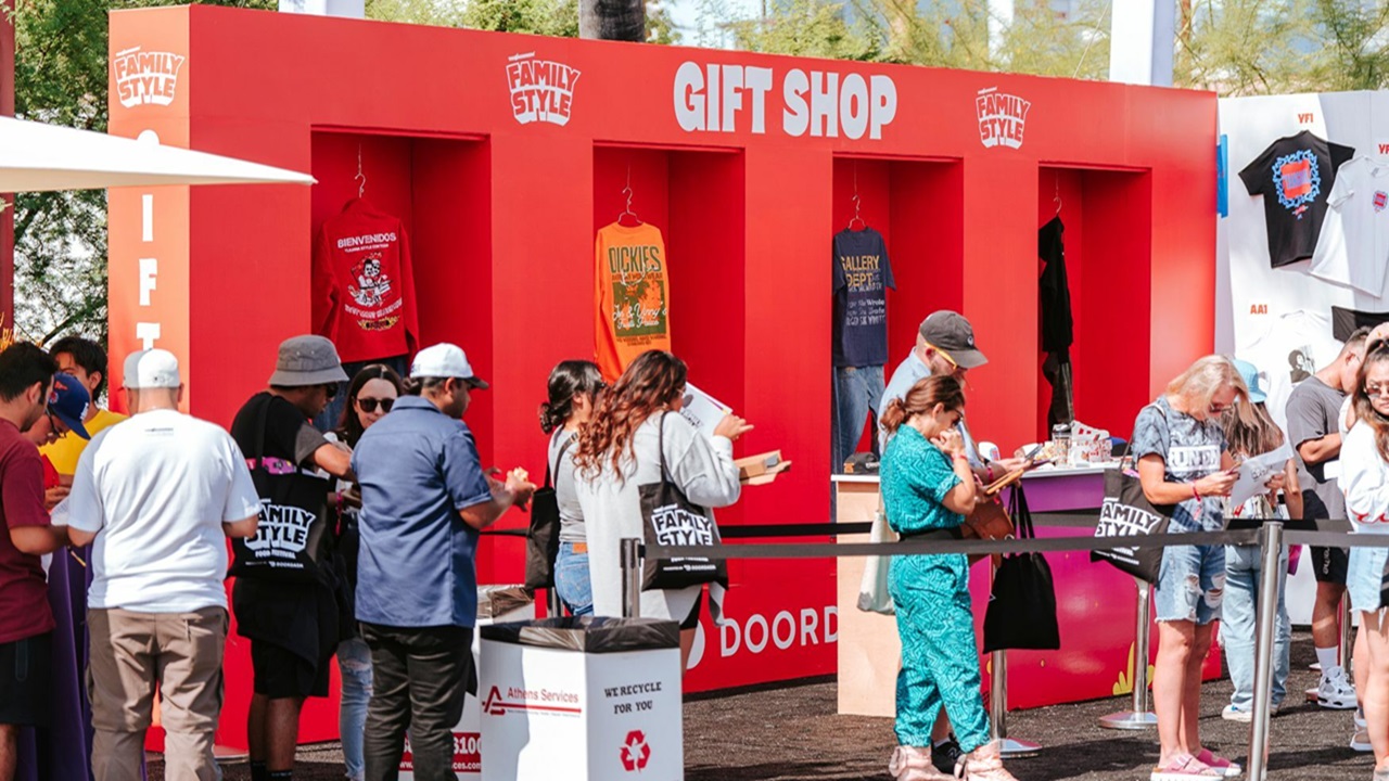 Bring the Whole Family to Vegas for Food, Fun, and Culture